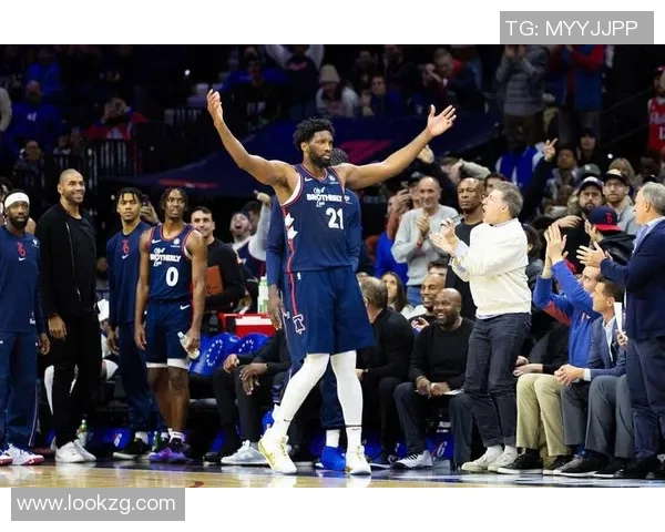 季前赛首场对决尼克斯全员出战大胜76人恩比德乔治缺席引发关注 季前赛首场对决尼克斯全员出战大胜76人恩比德乔治缺席引发关注