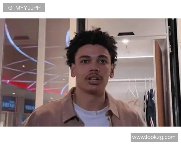 快船被逆转喜忧参半：老将中锋表现稳健，侧翼第六人情绪波动明显